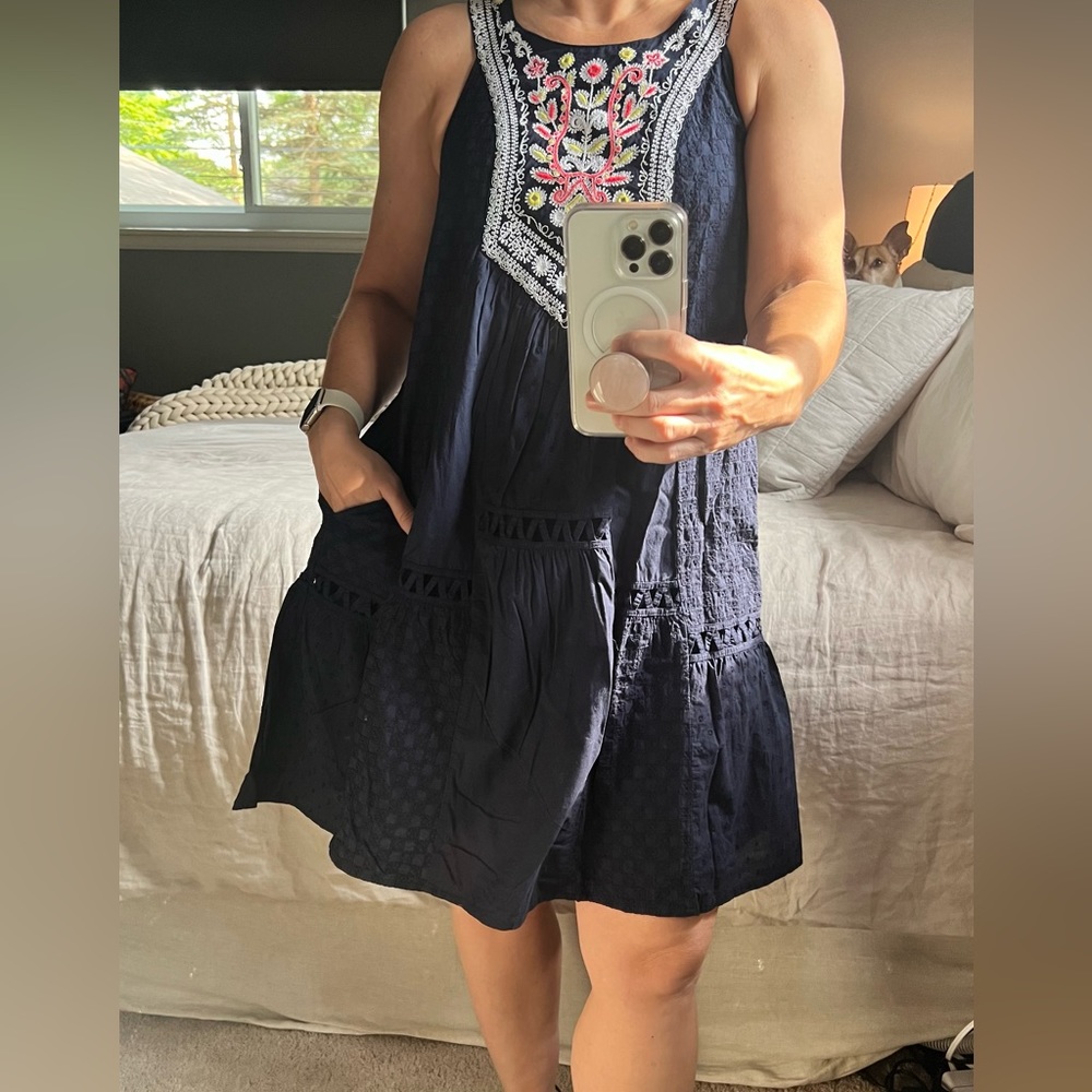 Anthropologie- (Maeve) Navy, embroidered, A-line swing dress, XS